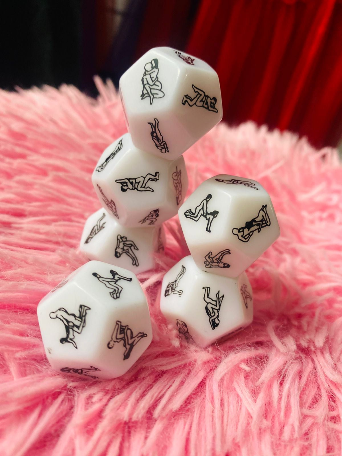 Dado de Posiciones "Glow in the Dark" – ¡Que la suerte guíe tu placer! 🎲✨