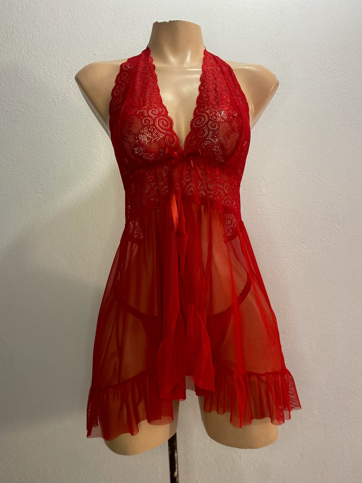 Baby Doll "Mary" – Coquetería en Encaje y Olanes
