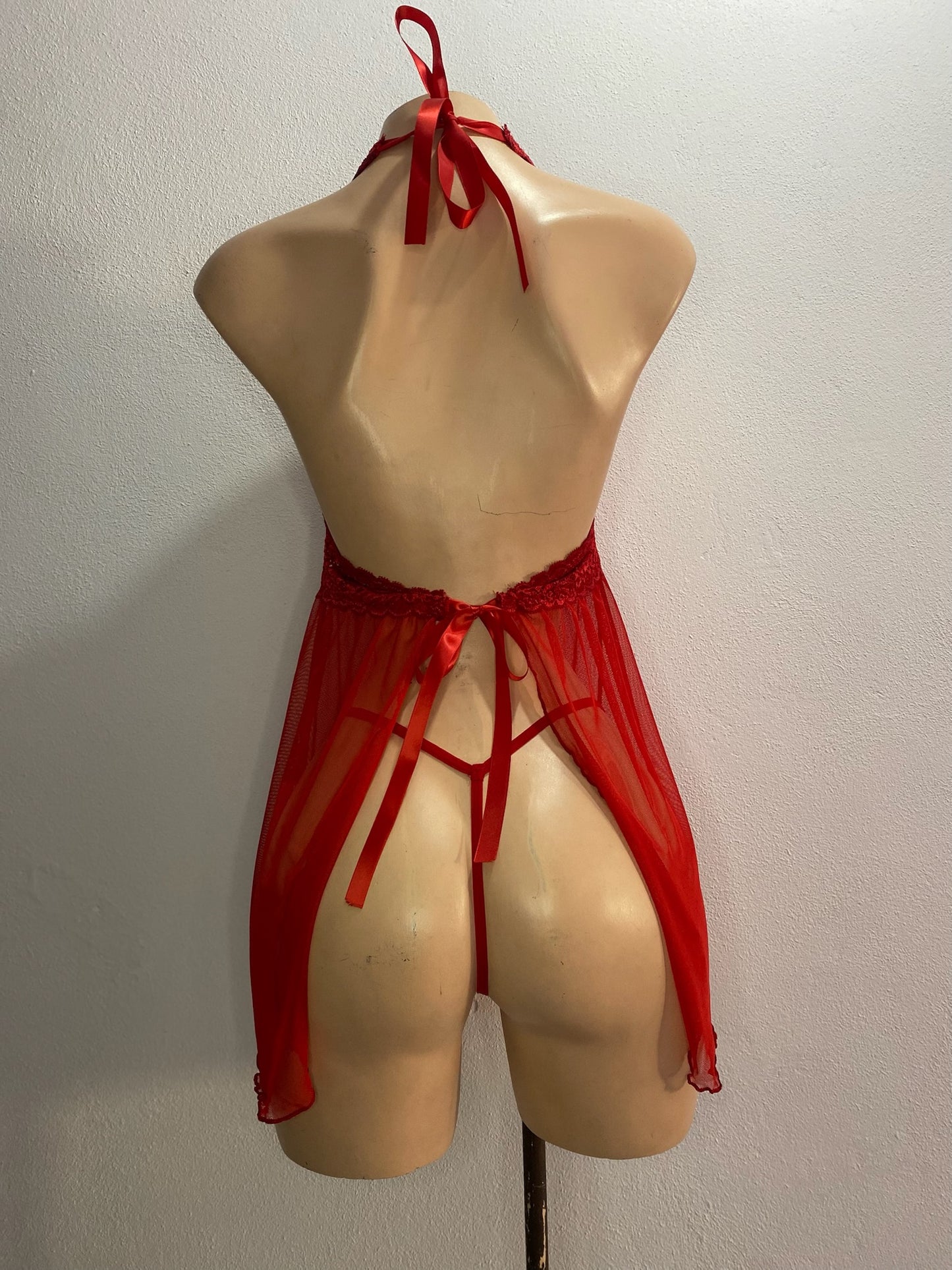 Baby Doll "Jade" – Escote Entrelazado y Apertura Posterior