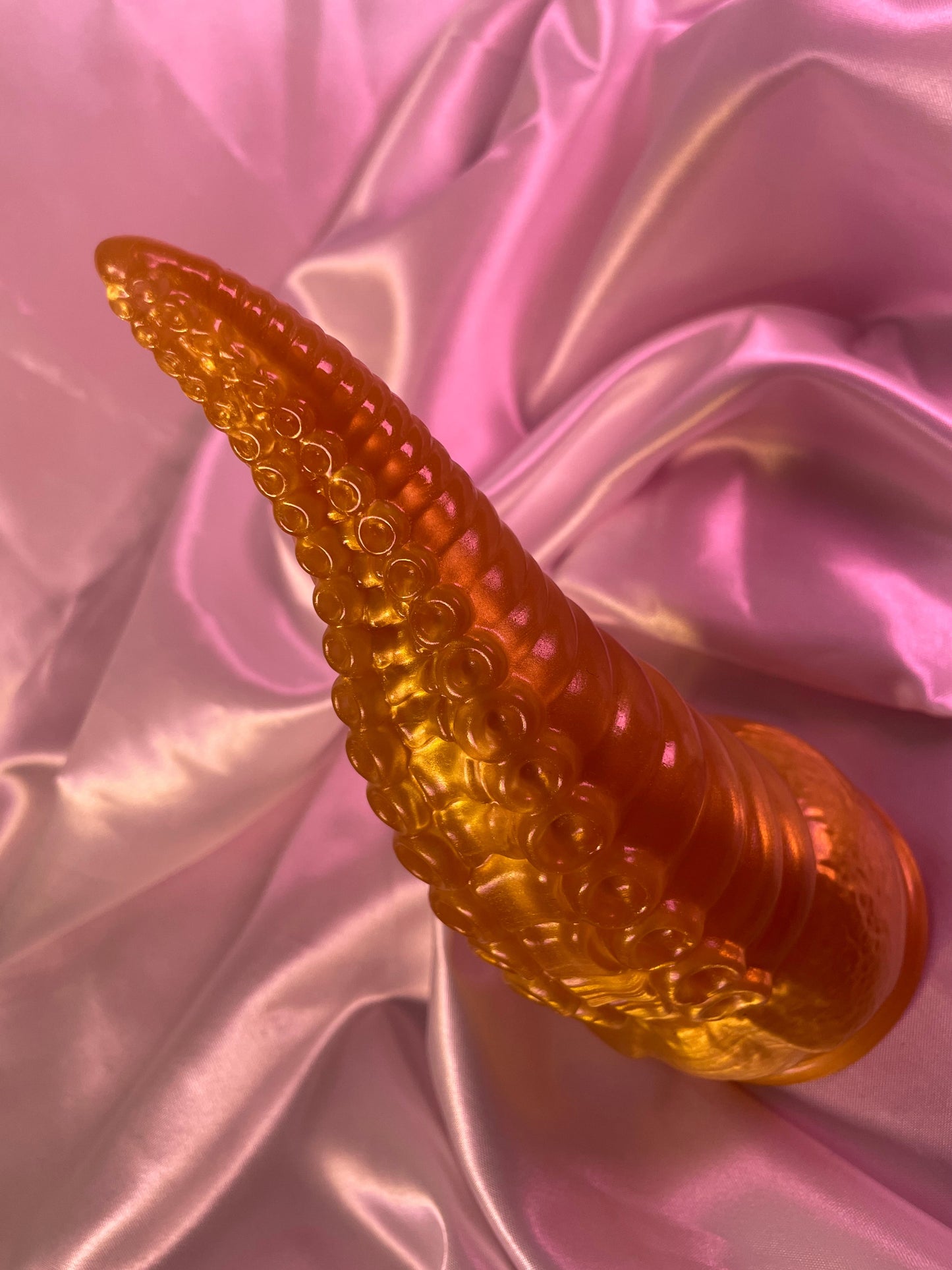 🐙 Tentáculo "Golden Sunrise": Una Odisea de Placer 🌊